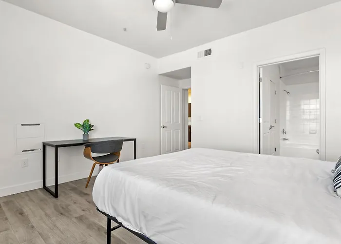 Apartment Cozysuites By The Stadium With Pool 18 Glendale